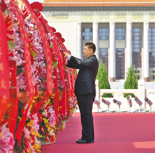 烈士纪念日向人民英雄敬献花篮仪式在京隆重举行  习近平李克强栗战书汪洋王沪宁赵乐际韩正王岐山出席 