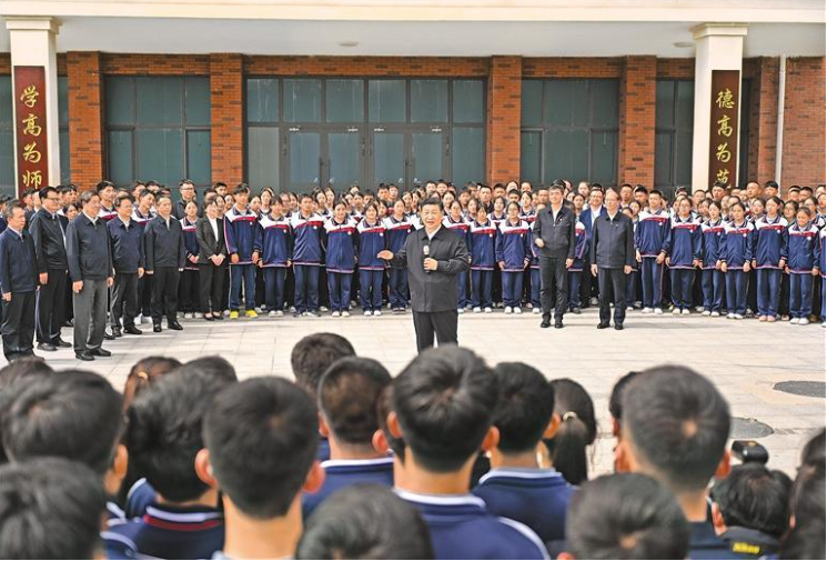 习近平在青海考察时强调  持续推进青藏高原生态保护和高质量发展 奋力谱写中国式现代化青海篇章